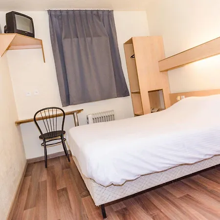 Hotell De La Basse Sambre 2*